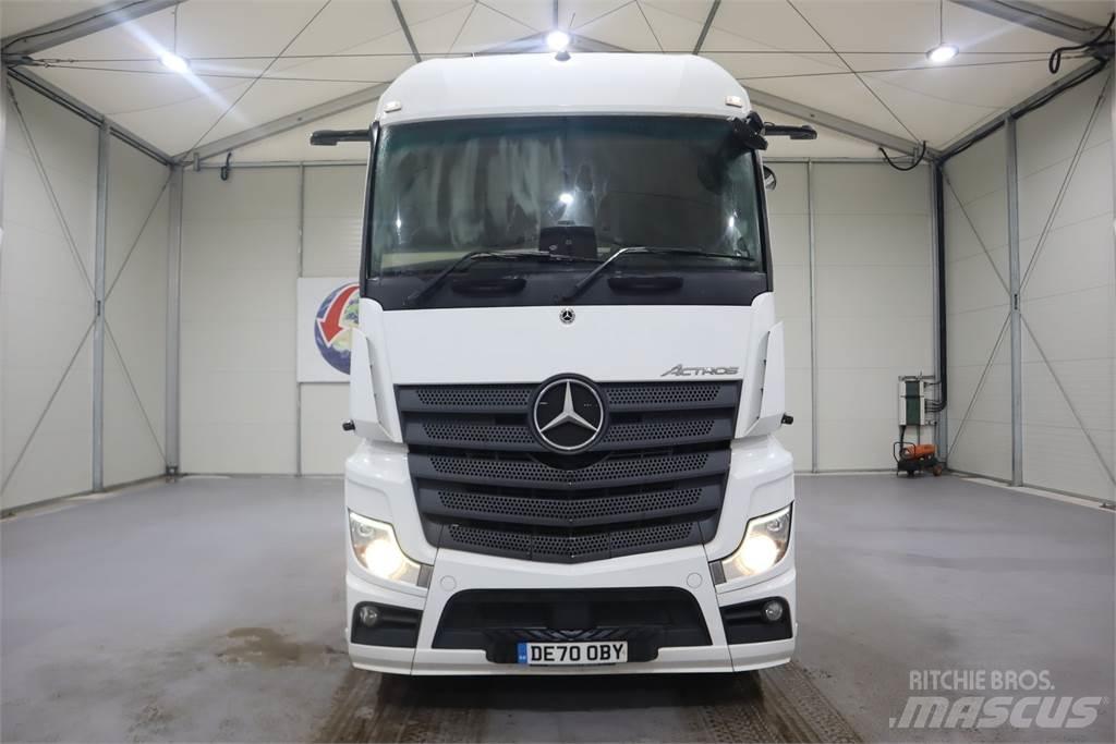 Mercedes-Benz Actros 2545 Sadulveokid