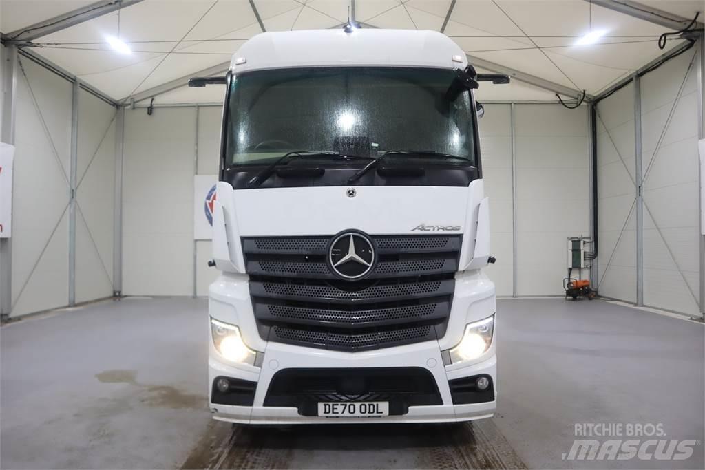Mercedes-Benz Actros 2545 Sadulveokid