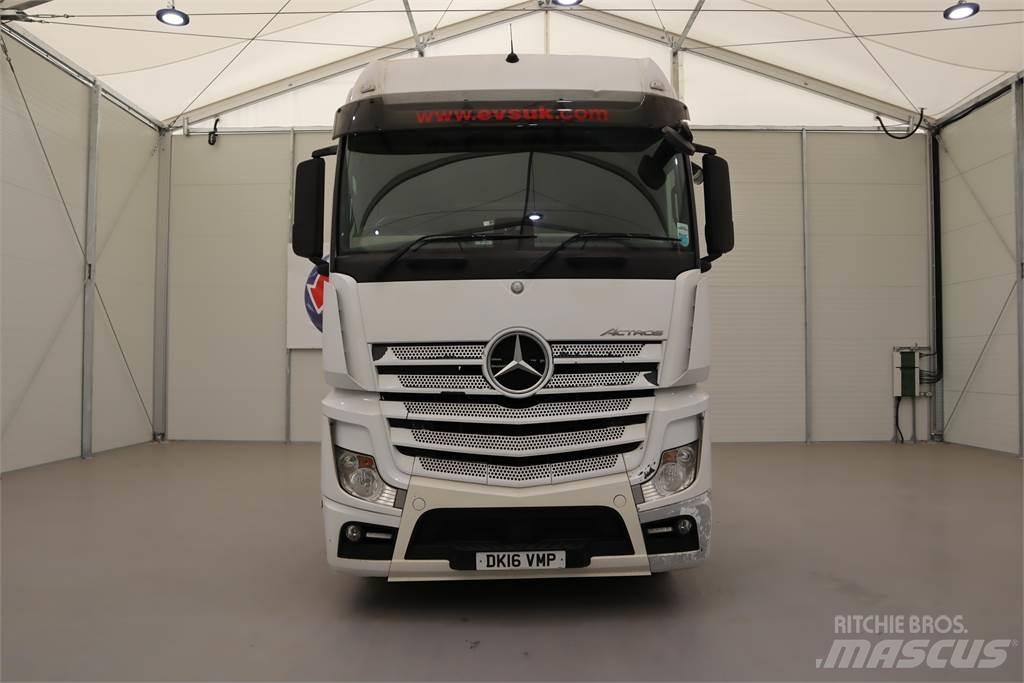Mercedes-Benz Actros 2545 Sadulveokid