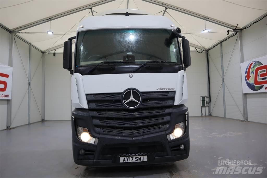 Mercedes-Benz ACTROS 2545 Sadulveokid