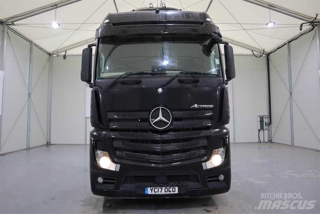 Mercedes-Benz ACTROS 2545 Sadulveokid
