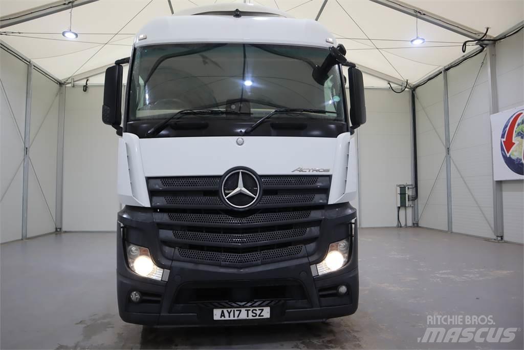 Mercedes-Benz ACTROS 2545 Sadulveokid