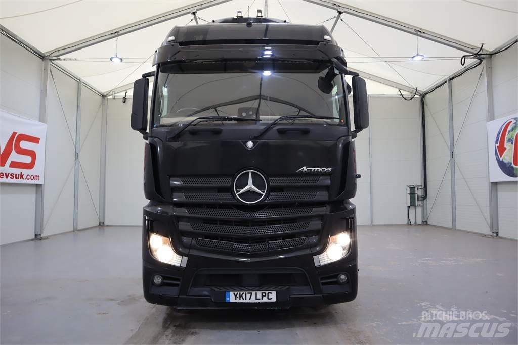 Mercedes-Benz ACTROS 2545 Sadulveokid