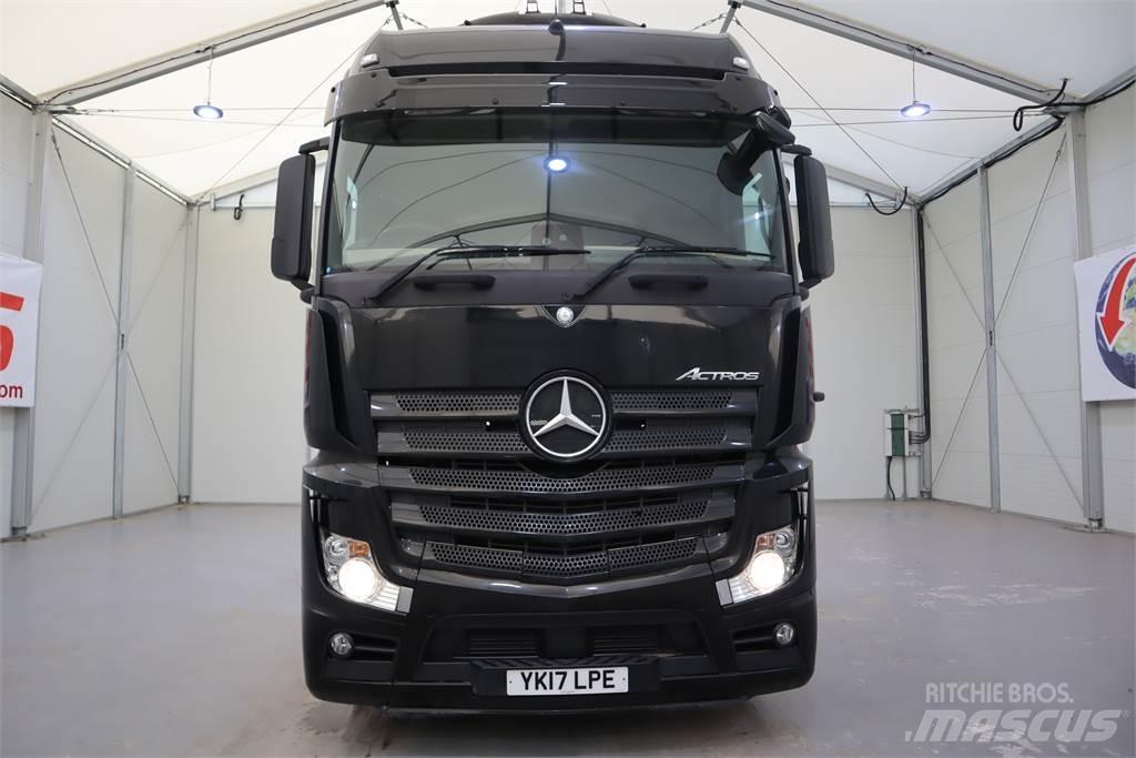 Mercedes-Benz ACTROS 2545 Sadulveokid