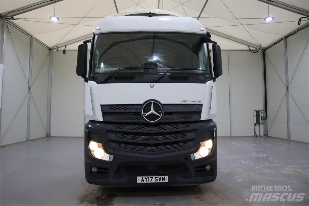 Mercedes-Benz ACTROS 2545 Sadulveokid