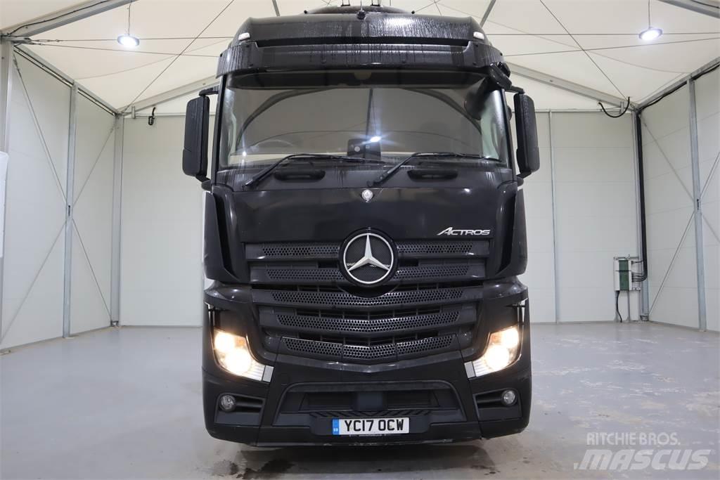 Mercedes-Benz ACTROS 2545 Sadulveokid