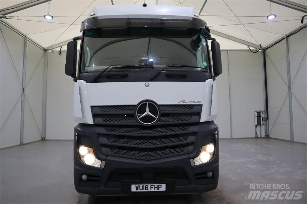 Mercedes-Benz ACTROS 2545 Sadulveokid