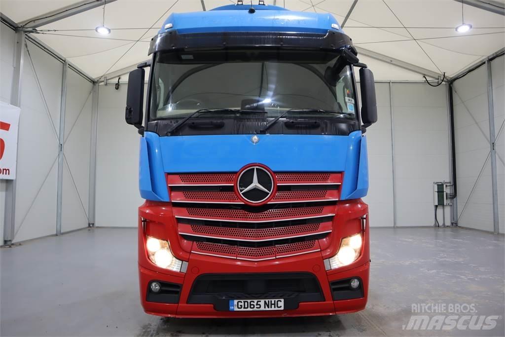 Mercedes-Benz Actros 2545 Sadulveokid