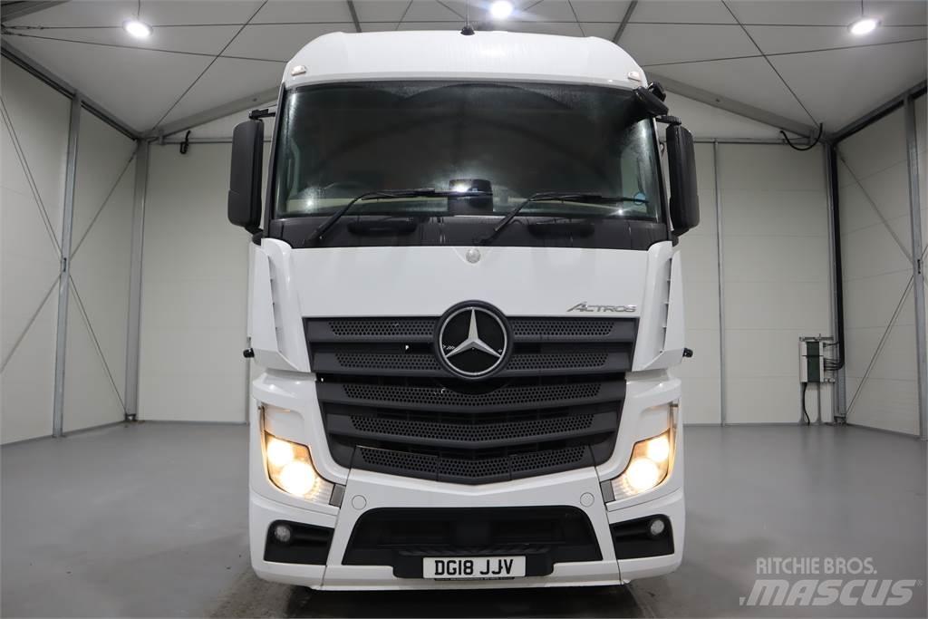 Mercedes-Benz ACTROS 2545 Sadulveokid