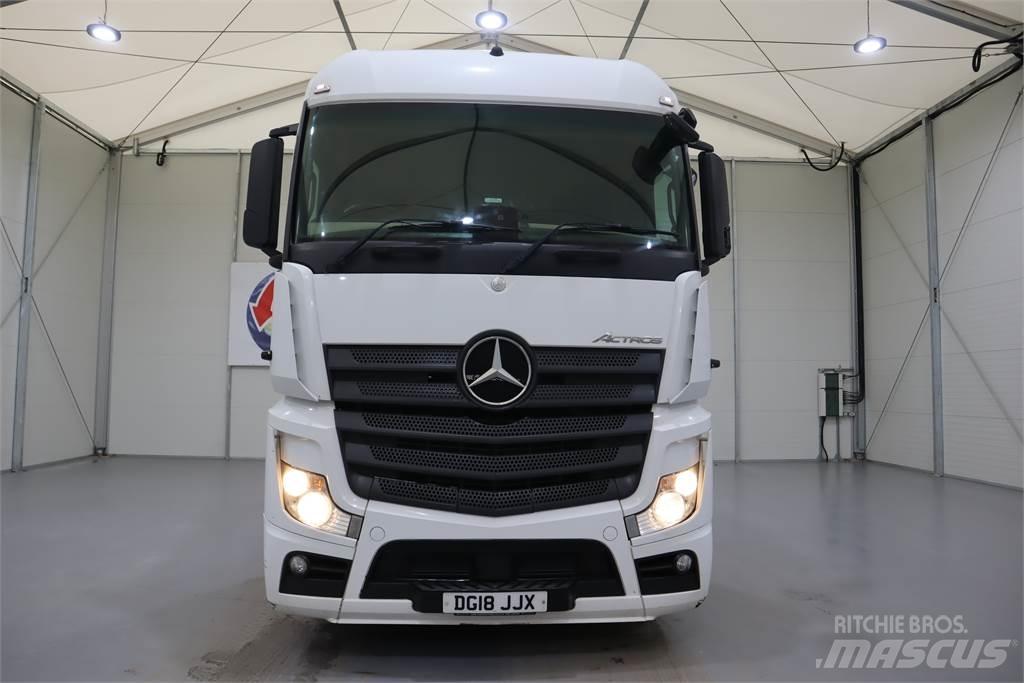 Mercedes-Benz ACTROS 2545 Sadulveokid