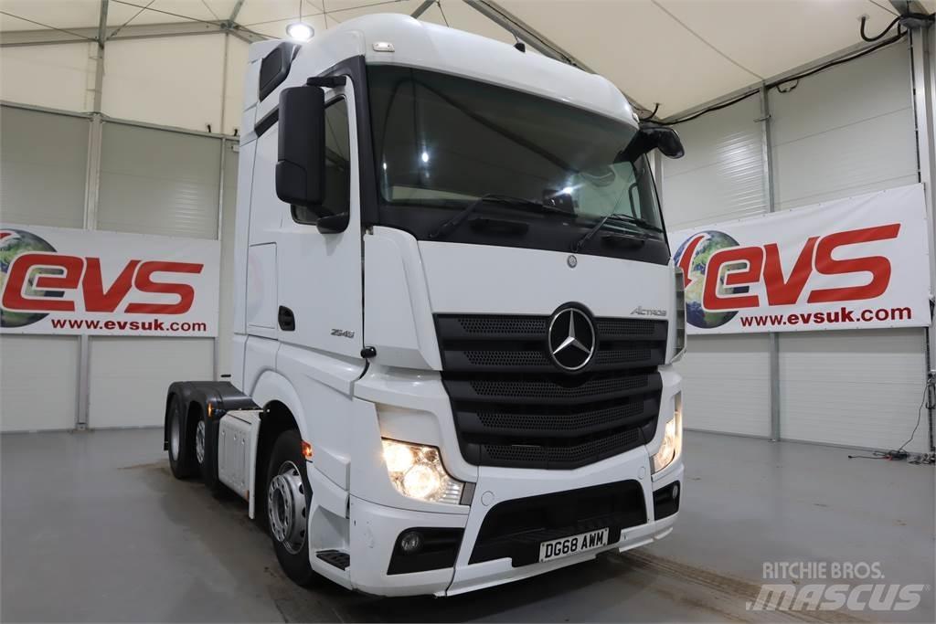 Mercedes-Benz ACTROS 2545 Sadulveokid