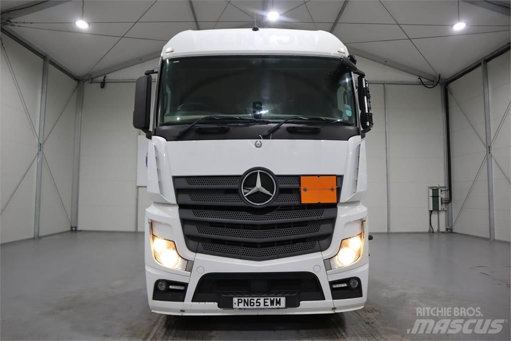 Mercedes-Benz ACTROS 2545 Sadulveokid
