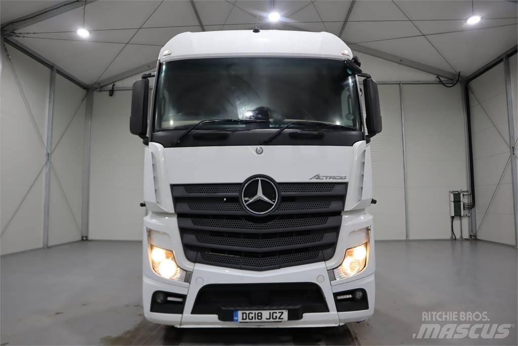 Mercedes-Benz ACTROS 2545 Sadulveokid