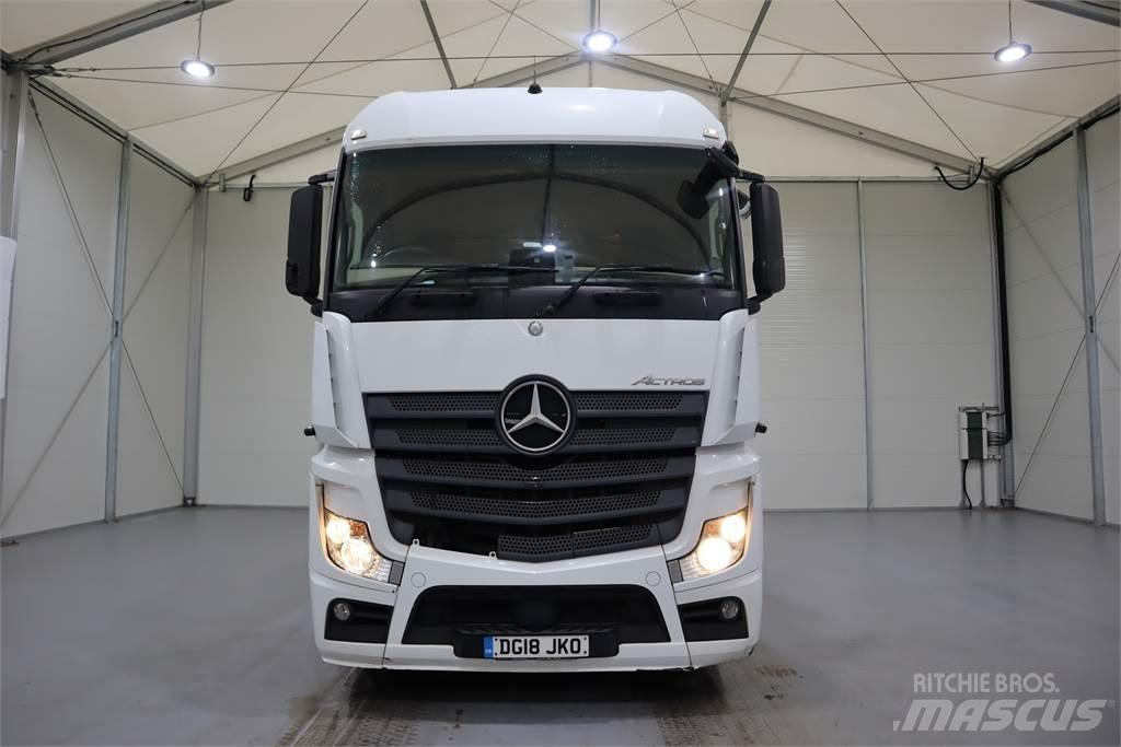 Mercedes-Benz ACTROS 2545 Sadulveokid