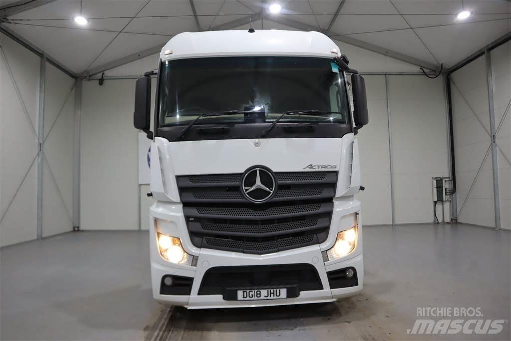 Mercedes-Benz ACTROS 2545 Sadulveokid