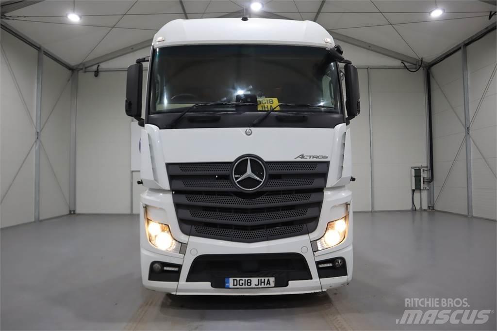 Mercedes-Benz ACTROS 2545 Sadulveokid
