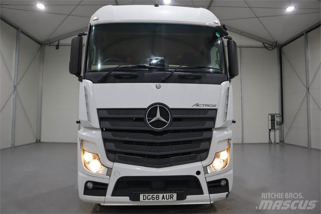 Mercedes-Benz ACTROS 2545 Sadulveokid