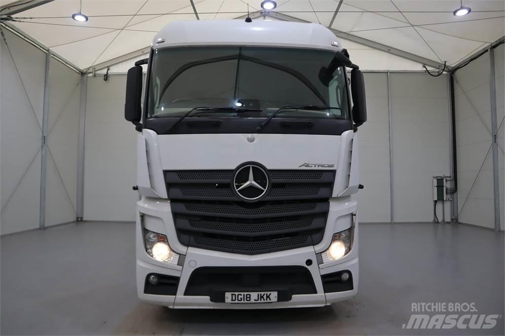 Mercedes-Benz ACTROS 2545 Sadulveokid