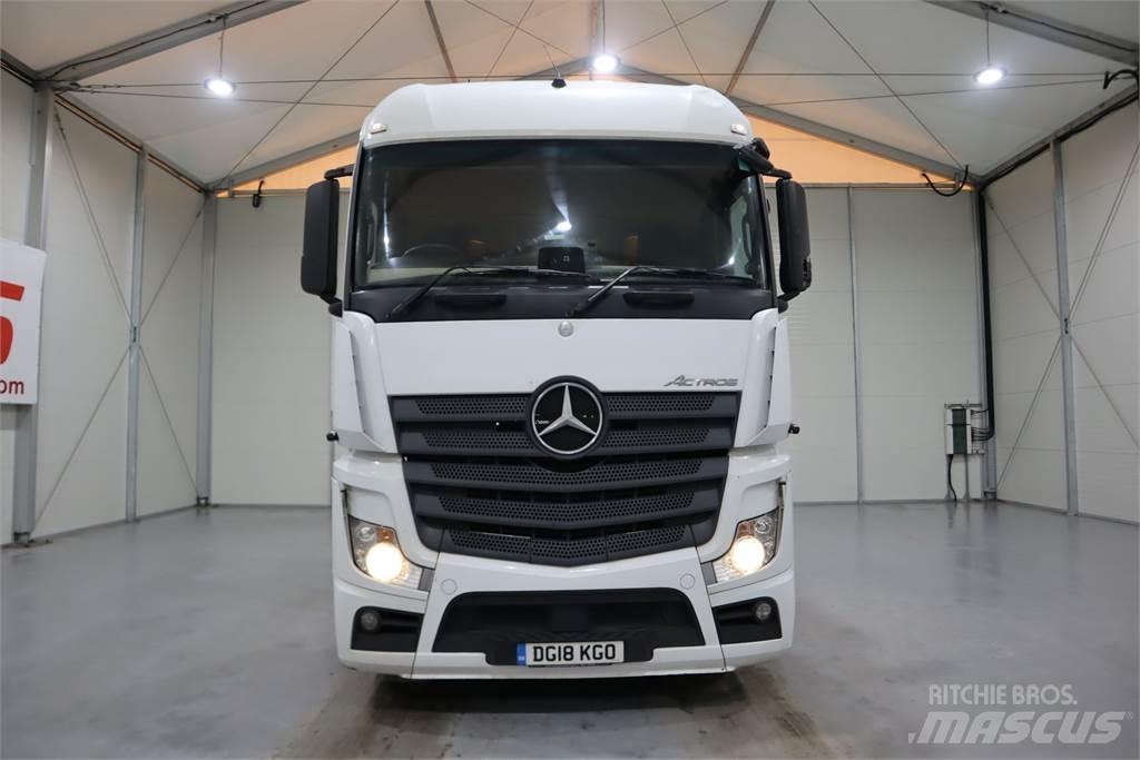Mercedes-Benz ACTROS 2545 Sadulveokid