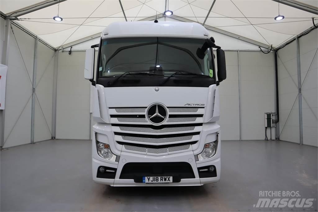 Mercedes-Benz ACTROS 2546 Sadulveokid