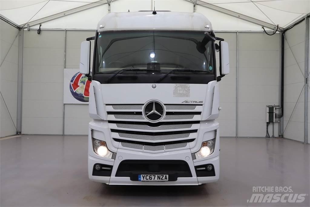 Mercedes-Benz ACTROS 2546 Sadulveokid