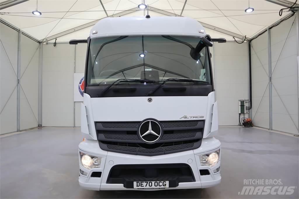 Mercedes-Benz Actros 2546 Sadulveokid