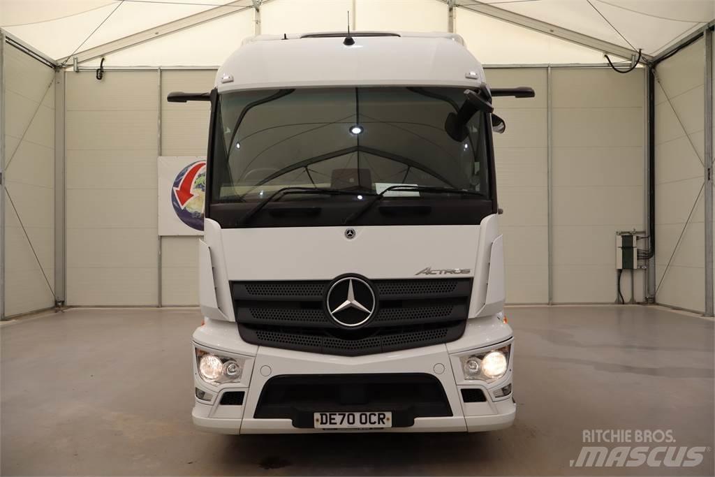 Mercedes-Benz Actros 2546 Sadulveokid