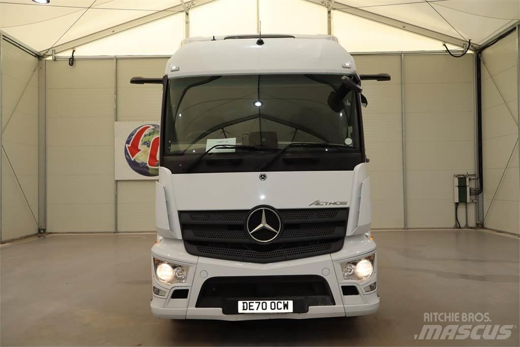Mercedes-Benz Actros 2546 Sadulveokid