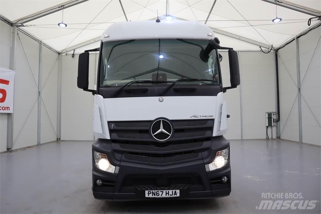 Mercedes-Benz ACTROS 2546 Sadulveokid