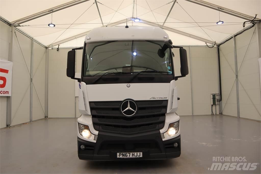 Mercedes-Benz ACTROS 2546 Sadulveokid