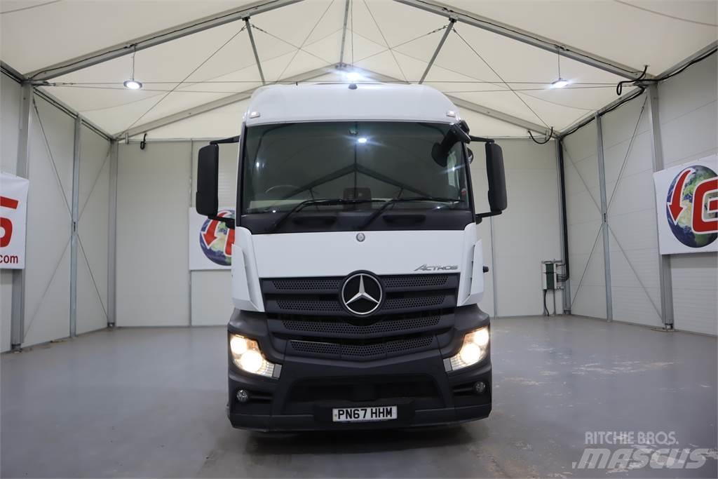 Mercedes-Benz ACTROS 2546 Sadulveokid