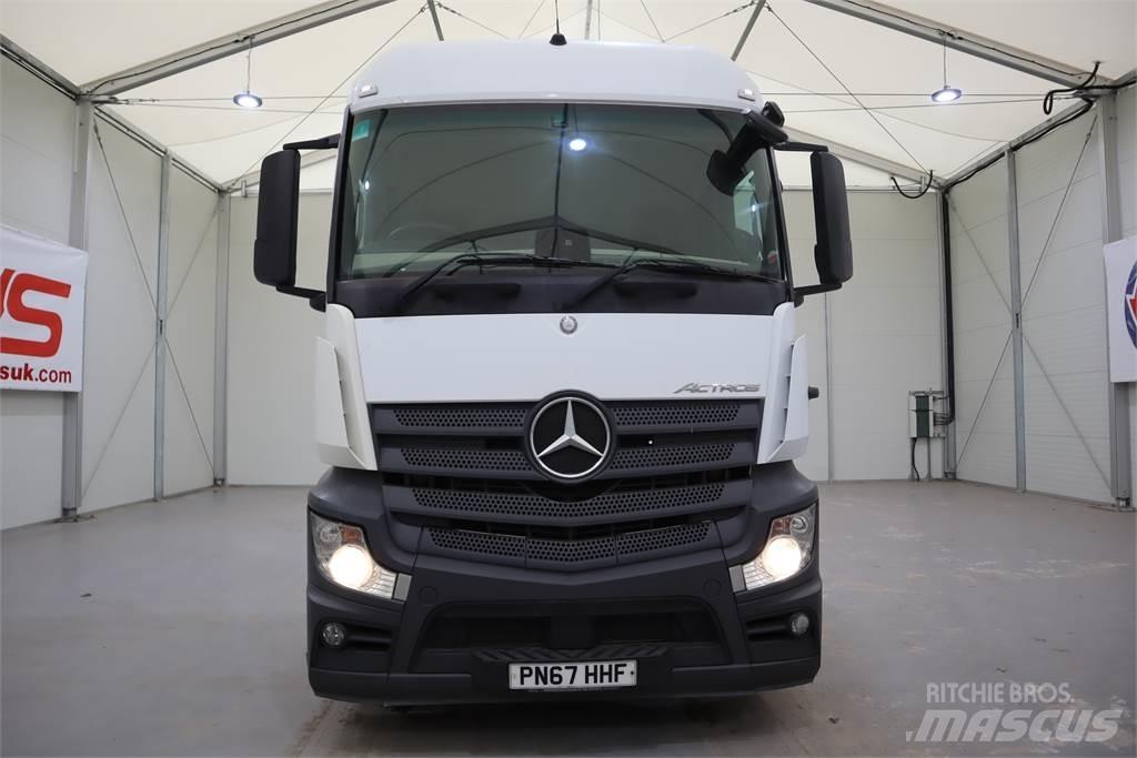 Mercedes-Benz ACTROS 2546 Sadulveokid