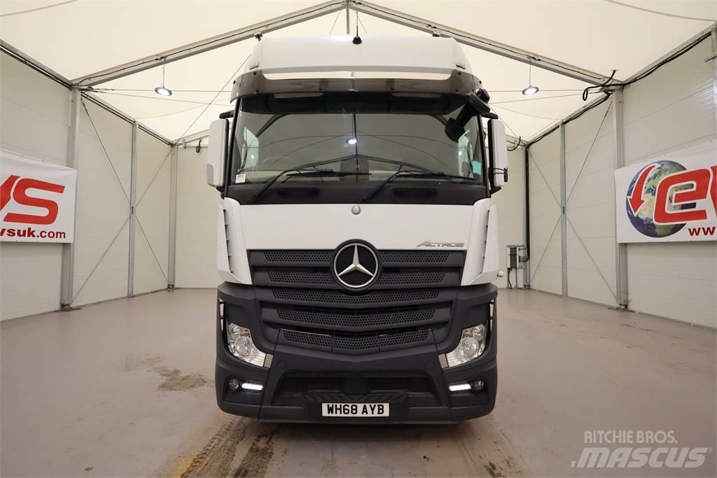 Mercedes-Benz Actros 2548 Sadulveokid