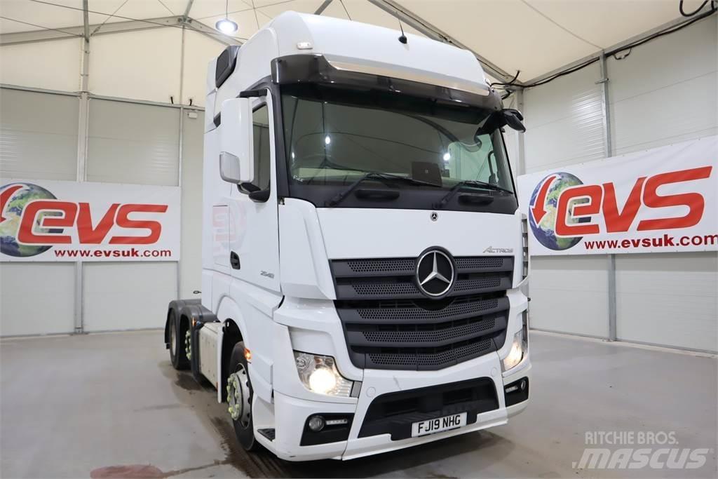Mercedes-Benz Actros 2548 Sadulveokid