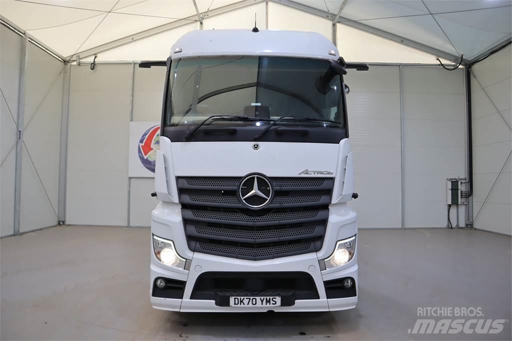 Mercedes-Benz Actros 2548 Sadulveokid