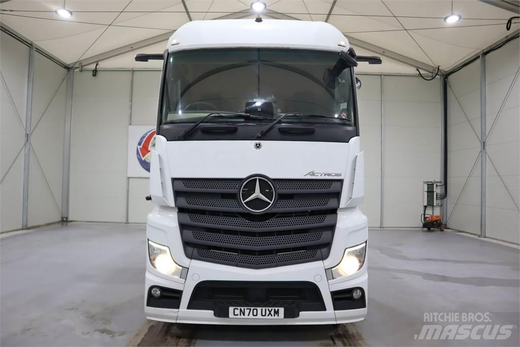 Mercedes-Benz Actros 2548 Sadulveokid