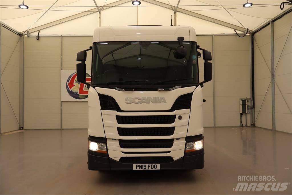 Scania R 450 Sadulveokid