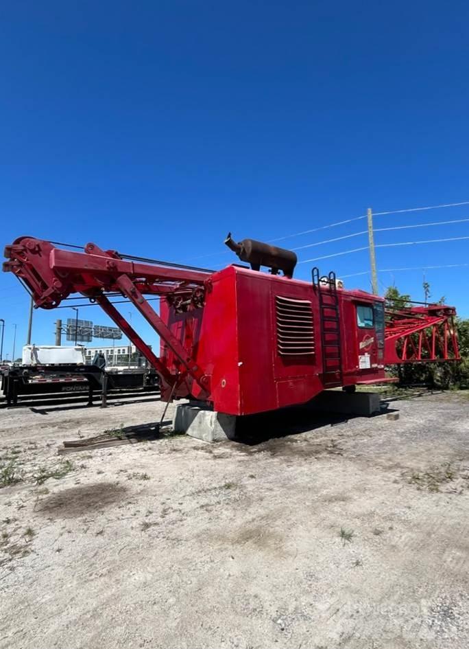 Manitowoc 4100W S2 Roomikkraanad