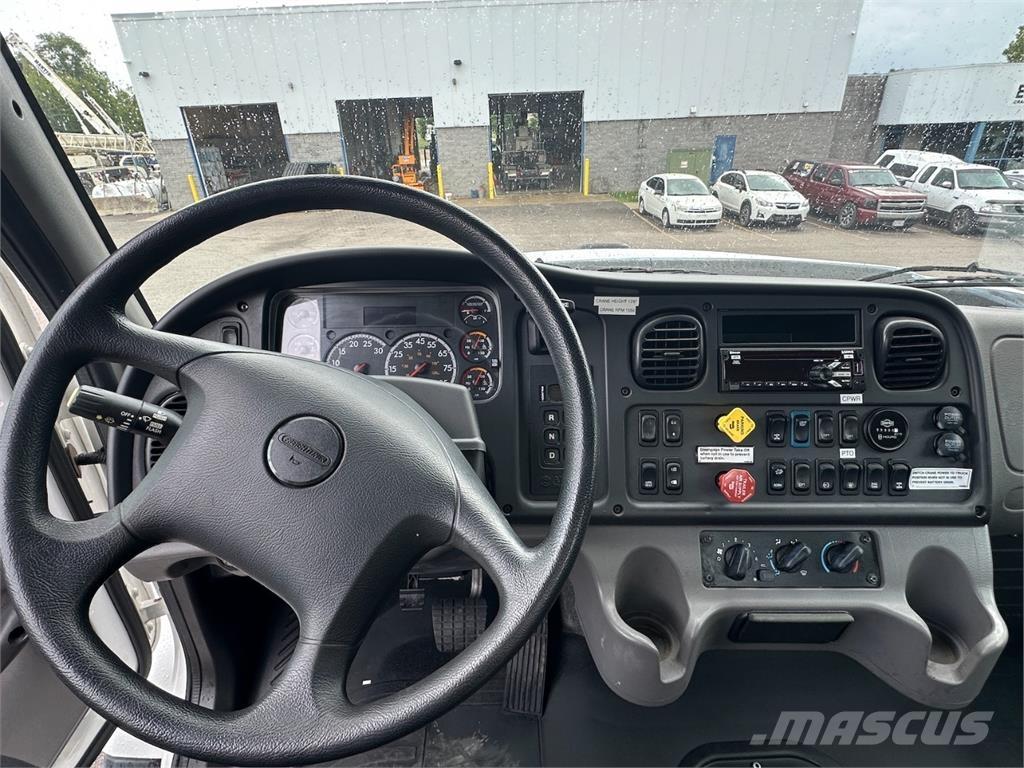 National 900A Kraanaga veokid