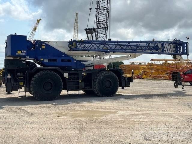 Tadano GR-1000XL-3 Raske maastiku tõstukid
