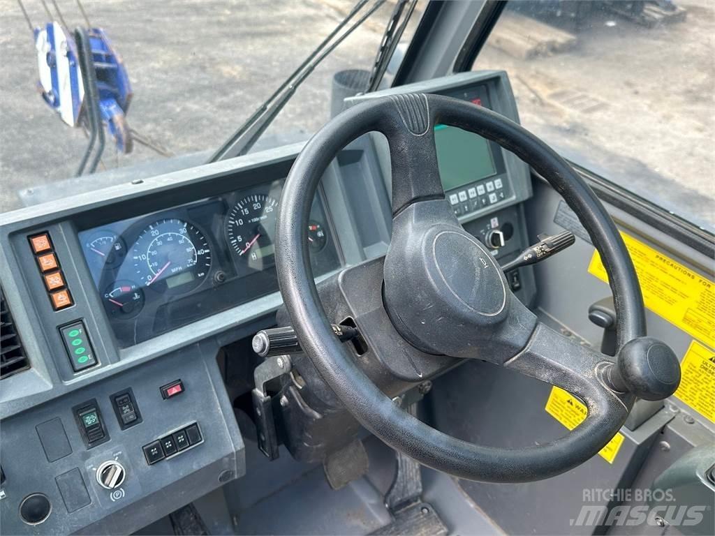 Tadano GR-350XL-3 Raske maastiku tõstukid