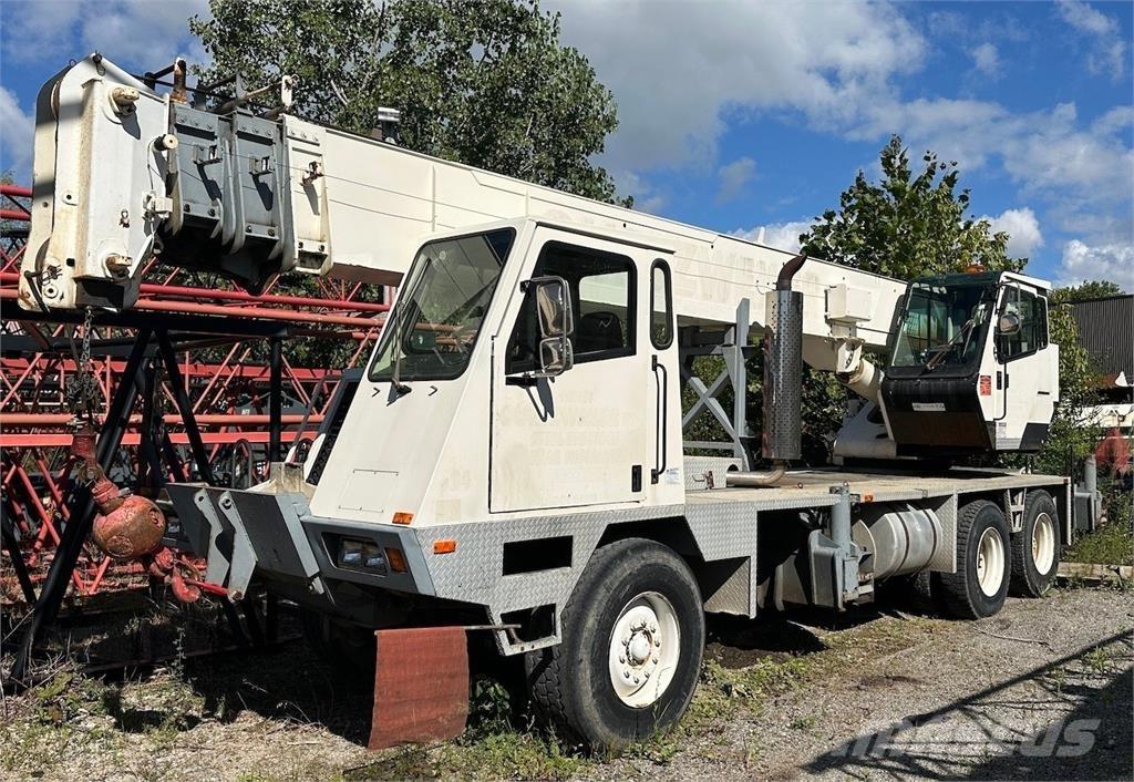 Terex T 230 Maastikutõstukid