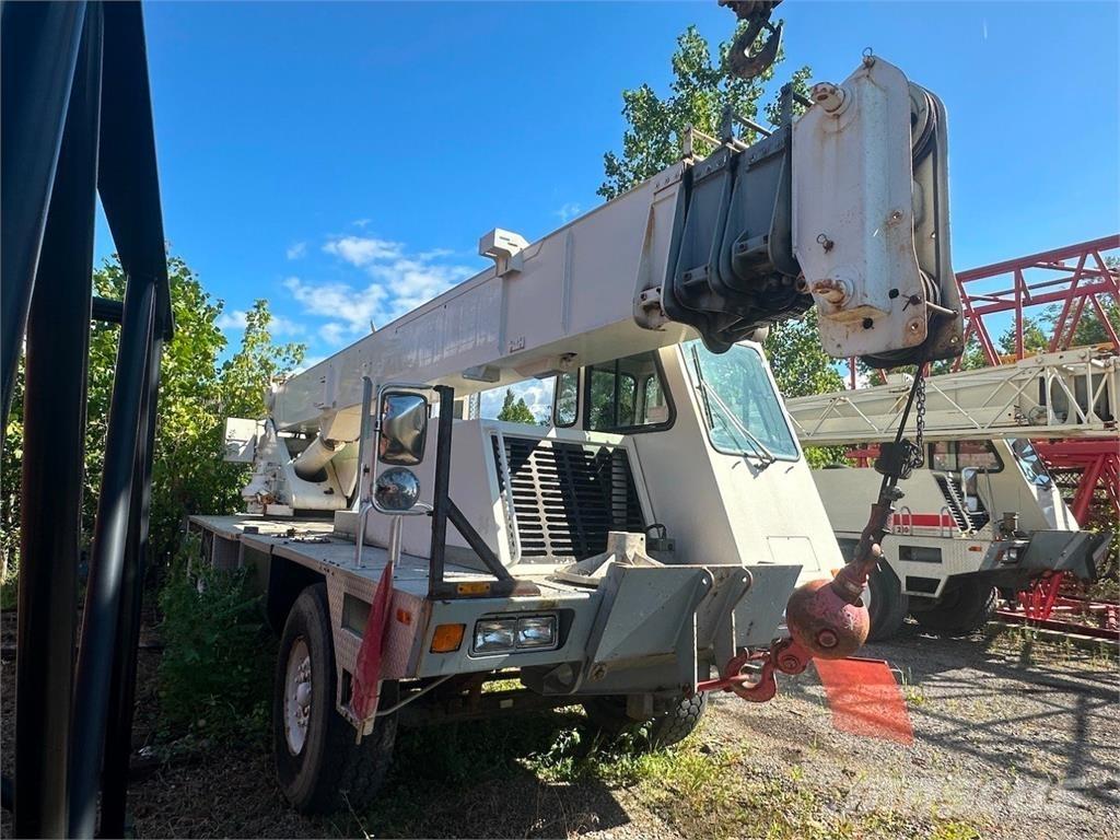 Terex T 230 Maastikutõstukid