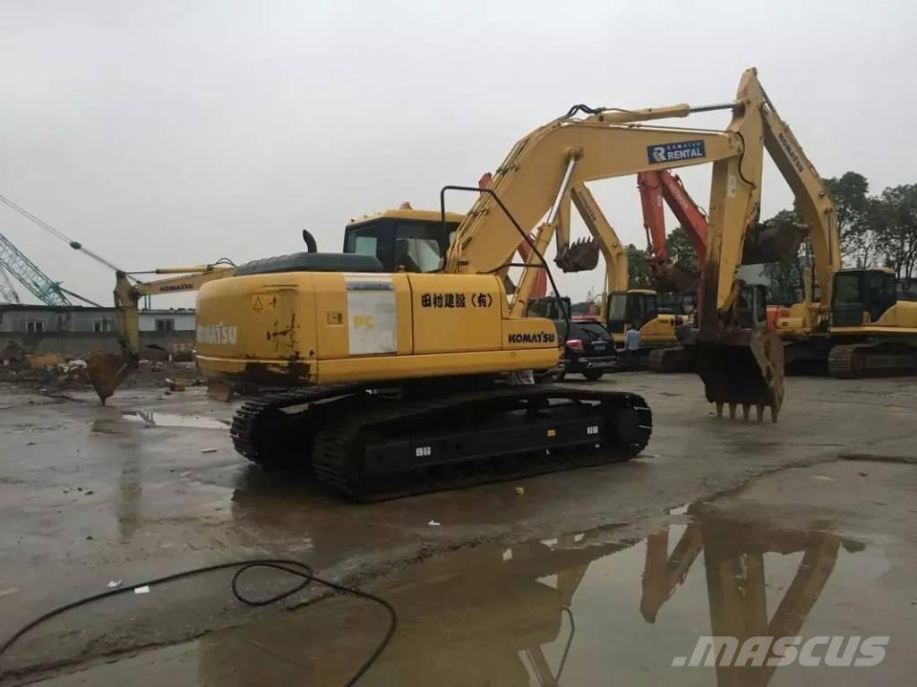 Komatsu PC 200-7 Roomikekskavaatorid