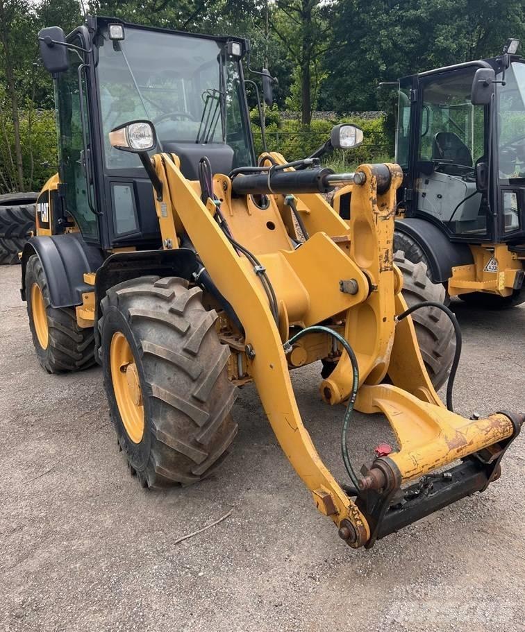 CAT 908M Radlader Rataslaadurid