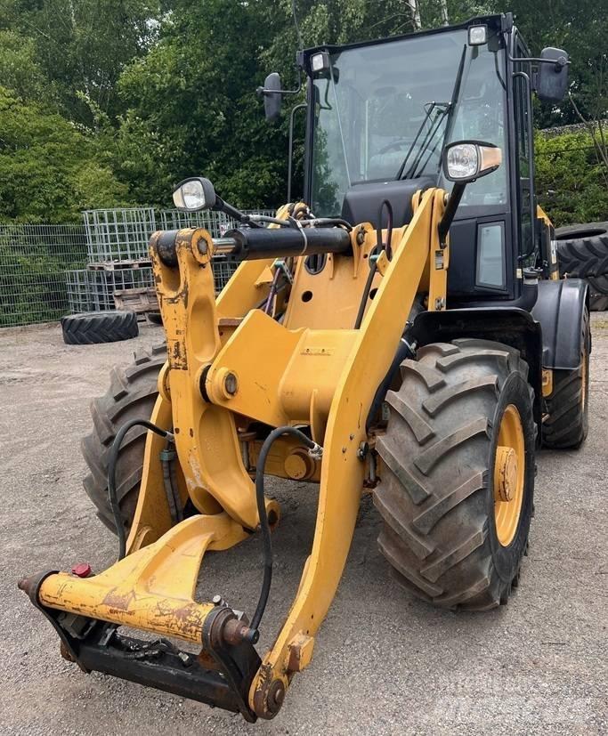 CAT 908M Radlader Rataslaadurid