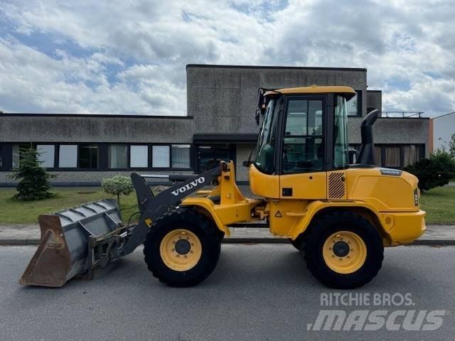 Volvo L 35 G Rataslaadurid