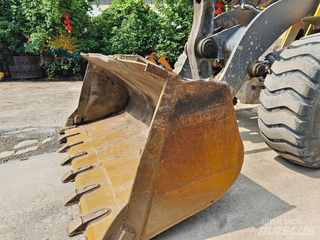 Volvo L 105 Rataslaadurid