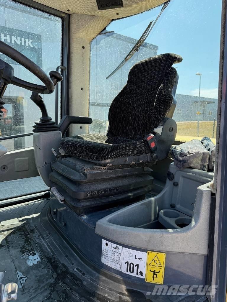 Yanmar V 80 Rataslaadurid