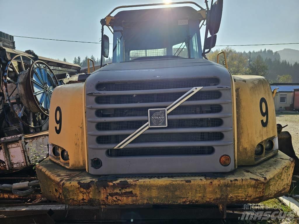 Volvo A 30 D Liigendraamiga pinnaseveokid